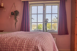 Bedroom 1- click for photo gallery